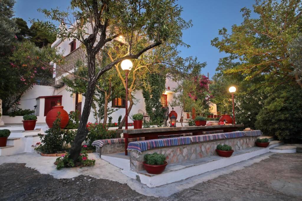 Vila Παναής & Μαρία / Panais & Maria Skopelos Exteriér fotografie